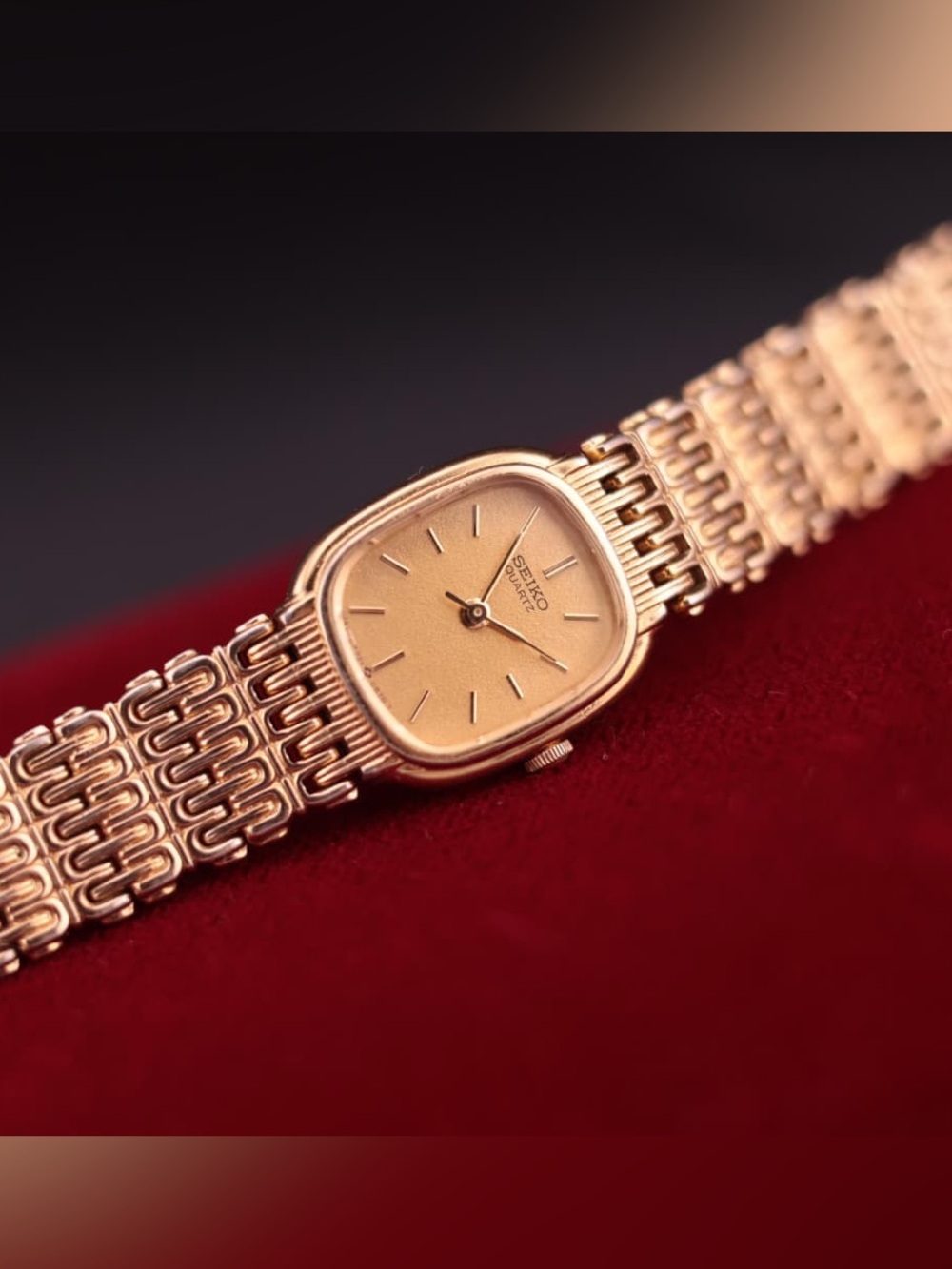 Vintage 1985 Seiko Quartz 7321-5440 Women’s Watch